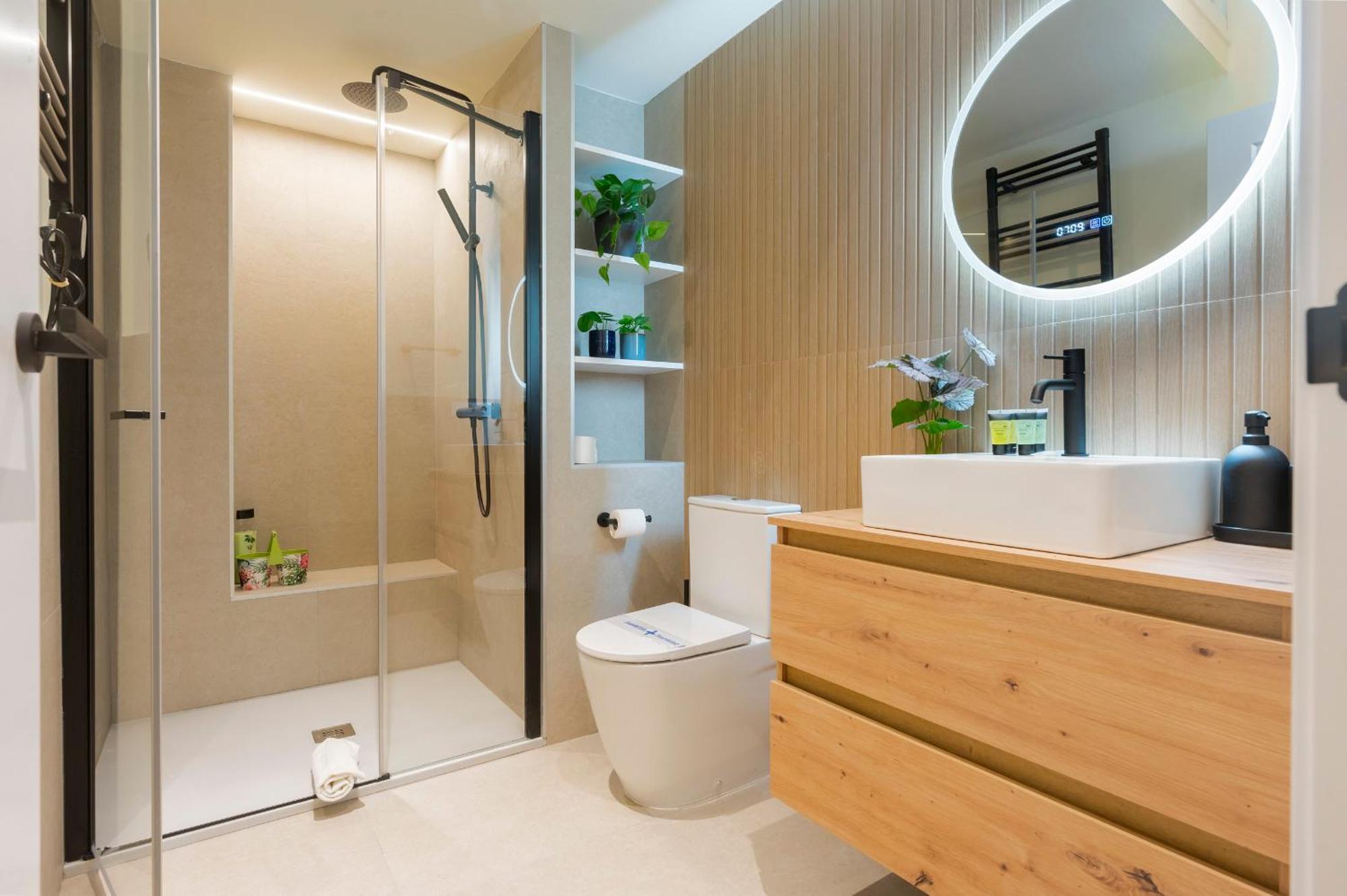 New In Santa Cruz Quarter Next To Giralda Apartment *