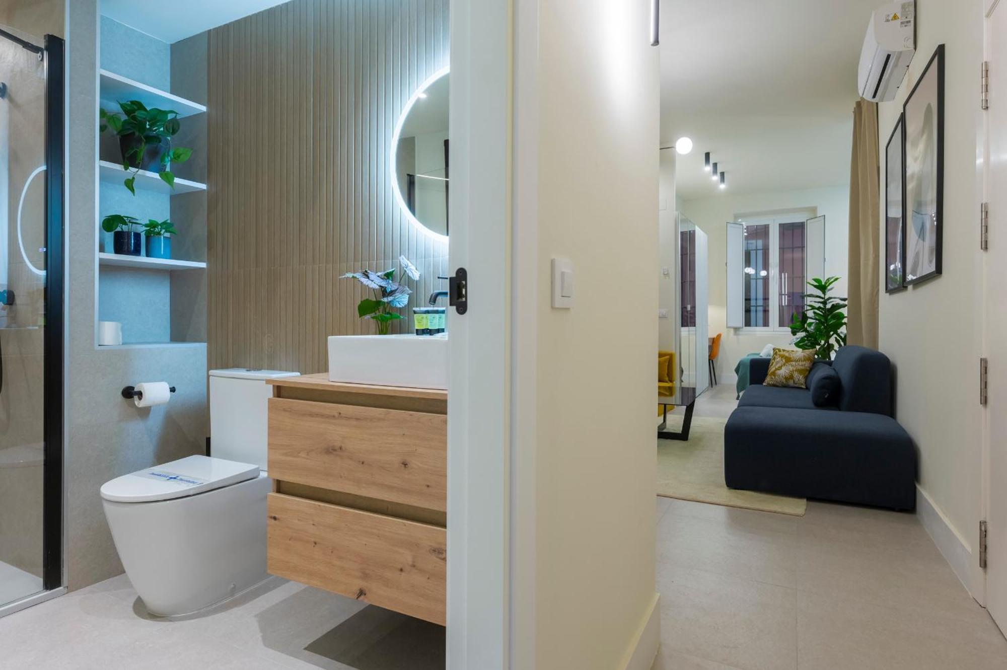 New In Santa Cruz Quarter Next To Giralda Apartment *