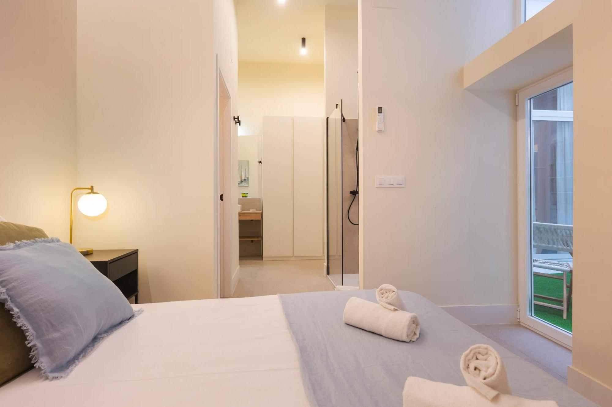New In Santa Cruz Quarter Next To Giralda Apartment *