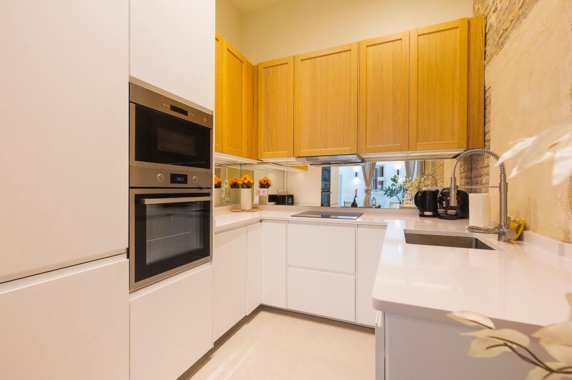 New In Santa Cruz Quarter Next To Giralda * Seville