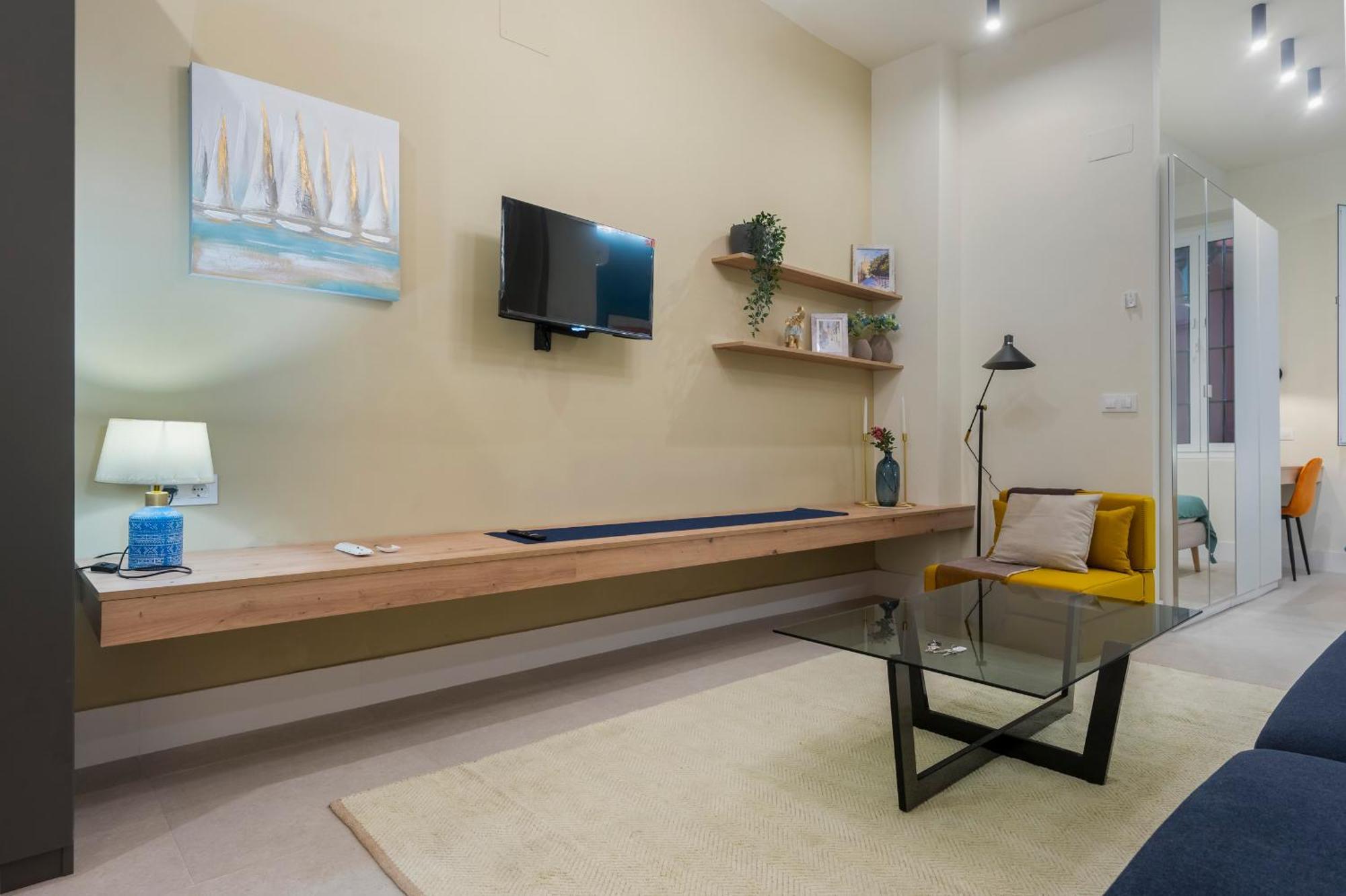 Apartment New In Santa Cruz Quarter Next To Giralda Sevilla